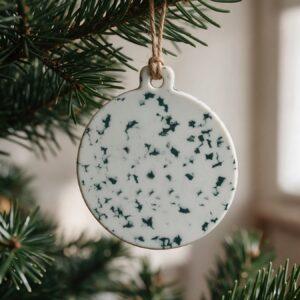 Bolas de Navidad Marsella · Pack de 2 · acabado Marsella en ambiente